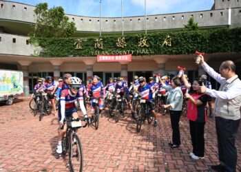 「不倒騎士、騎出生命」 癌友單車環島圓夢抵宜蘭分享抗癌經驗