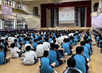 愛滋防治新風潮：北市校園舞台劇攜手學生共築愛滋防線