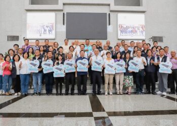 英威康科技與樺康智雲公司聯合捐贈　自動翻身照護床提升長照品質