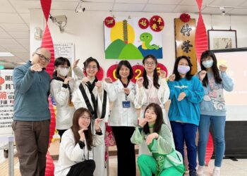 北榮新竹70周年樂玩藥師節 藥師裝扮白蛇傳玩起賓果遊戲