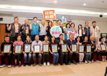 嘉義縣推動餐飲業衛生評核　99家業者通過輔導獲表揚