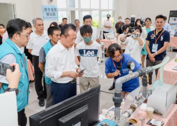 嘉義縣地方型SBIR計畫說明會登場 翁章梁鼓勵中小企業創新研發